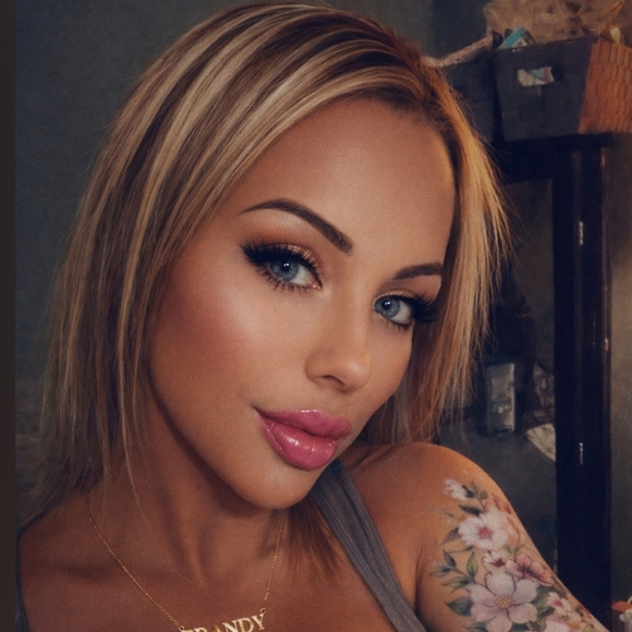 Announcement To My Poshers Open To All Offers Ignore Closet Prices - Picture 3 of 4